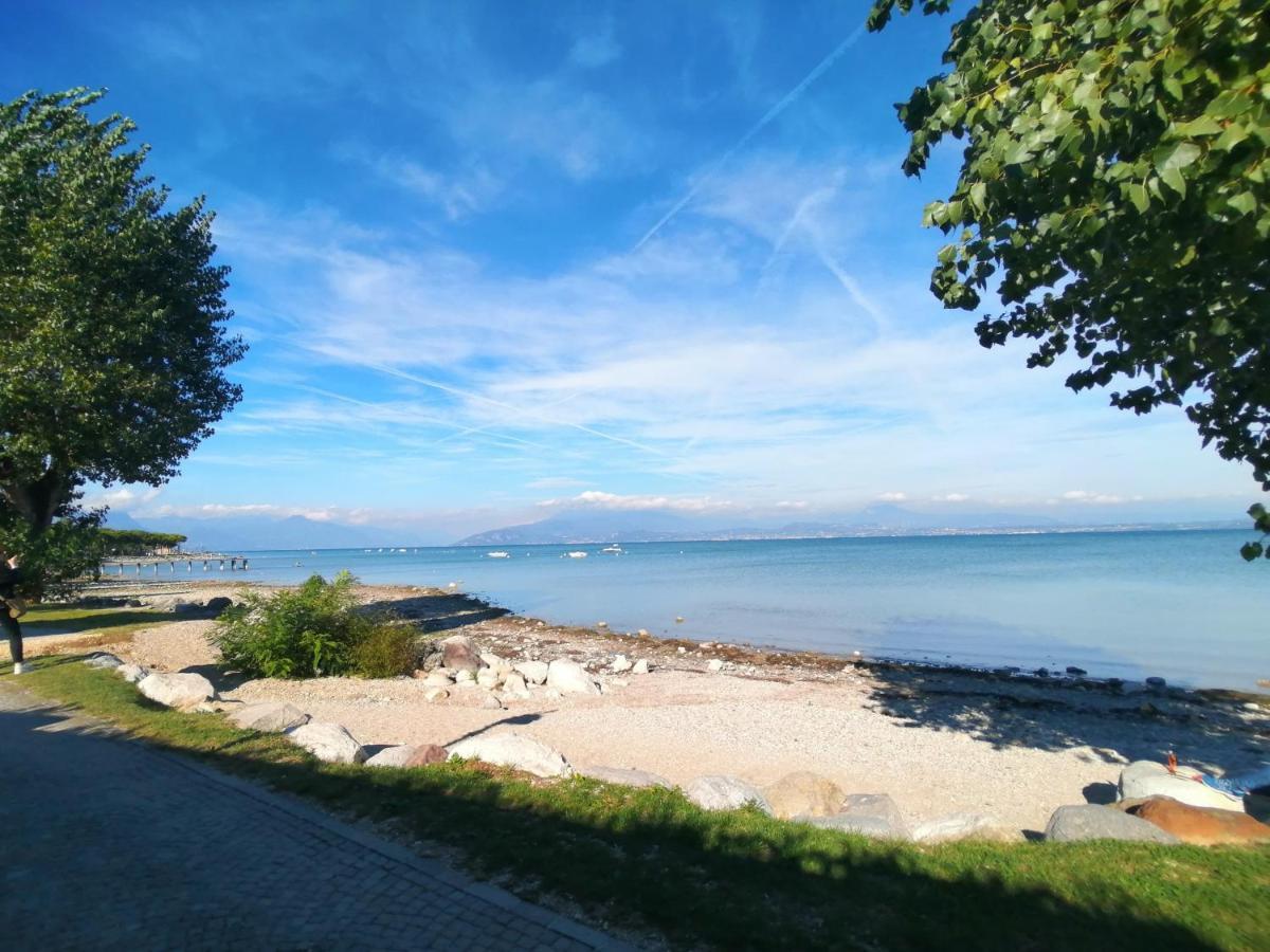 Lucky Apartment 2 Sirmione Dış mekan fotoğraf