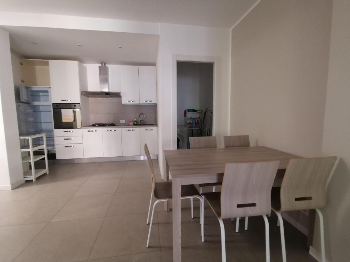 Lucky Apartment 2 Sirmione Dış mekan fotoğraf